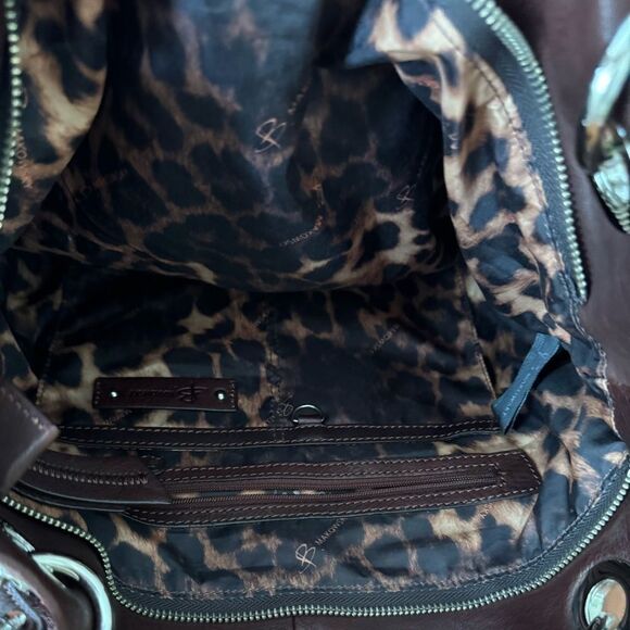 B Makowsky sable brown butter soft leather sable bag - Picture 3 of 11